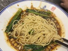 -二娃邓板凳面(解放碑店)