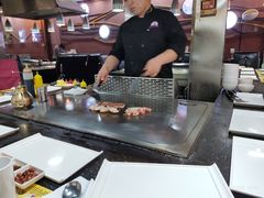 -利昂法式铁板主题餐厅(新奥购物中心店)