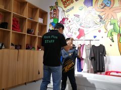 -ROCKPLUS攀岩馆(环宇城店)