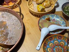 -洱火云南酸菜牛肉火锅(石景山当代商城店)