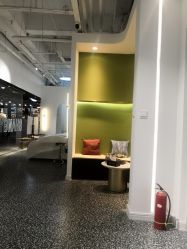 -尚羽华东接发美发店