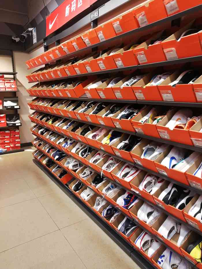 nike(银座奥特莱斯店)-"济南亮v有福利爱生活 爱点评 7815.