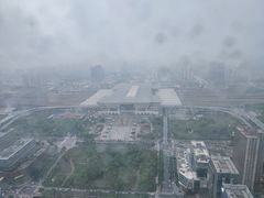 -黄金时代游泳健身云畔会所(绿地中心双子塔店)