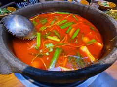 -贵厨酸汤牛肉(花果园国际中心店)