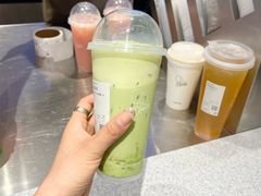 -喜茶(北京华贸购物中心店)