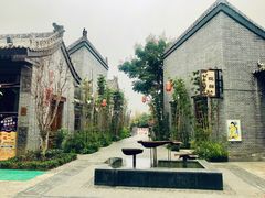 -陈仓老街美食天地