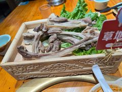 -一群羊手扒肉·火锅·早茶(远东公寓店)