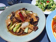 -伊带伊路新疆美食府(呼家楼店)