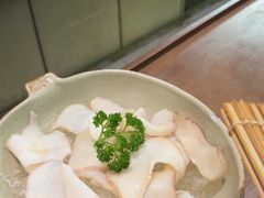 -得意咚瓜·顺德鱼生·冬瓜火锅(深圳首店)