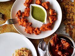 -Lake Shore Hotel & Restaurant