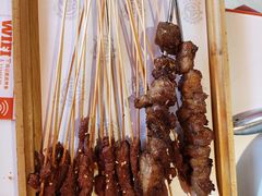 -鸣记脆皮烤鱼·海鲜烤鱼(三八广场店)