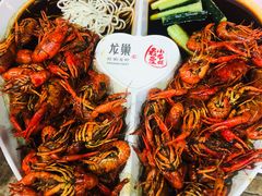 -龙巢盱眙龙虾·牛蛙·烧烤宵夜(八卦岭店)