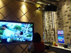 -蓝色派对KTV(聚然广场店)