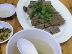 -乌文新澄海卤鹅店