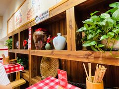 -思博半步颠小酒馆(梦时代店)