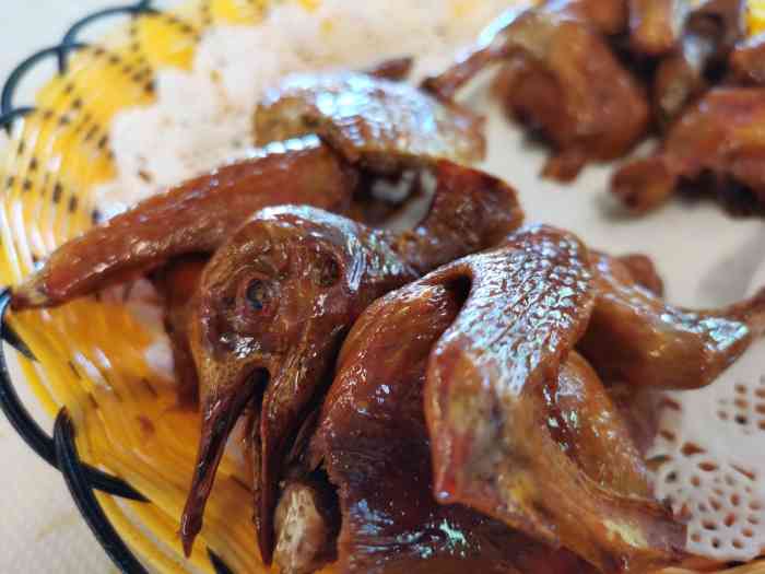 百利鸽王(花都总店)-"花都地胆推荐立刻打卡药膳鸽一定要2只.