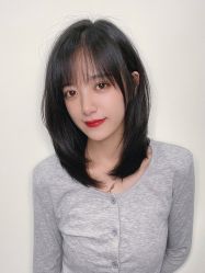 -首脑美发沙龙