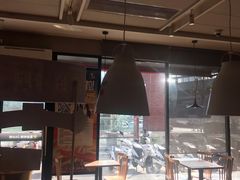 -肯德基(西影路店)