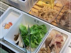 -成都你六姐·牛肉冒菜(上海环宇荟店)