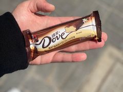 -全家便利店(洛川东路店)