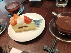 -港丽餐厅(领展购物广场·中关村店)