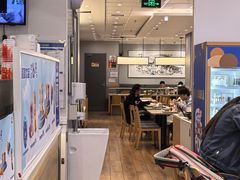 -DQ·蛋糕·冰淇淋(湖景东路店)