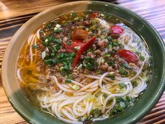苗香牛肉粉-十里香粉馆(虹桥中路店)