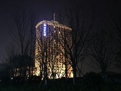 -慈溪白金汉爵大酒店