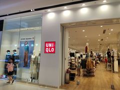 门面-优衣库(东莞东城万达广场店)