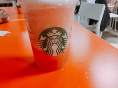 -星巴克(浦东机场T2到达店)