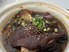 -老码头黑皮肘子锅包肉(文政街店)
