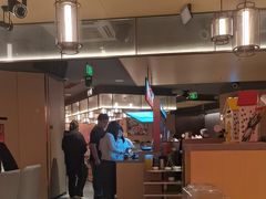 -海底捞火锅(宝龙广场夜宵主题店)