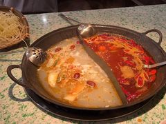-鸿姐老火锅(疁城新天地店)