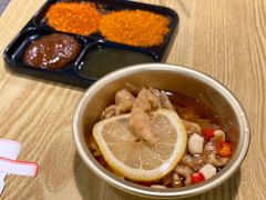 秘制凤爪-月半小炉焖烤