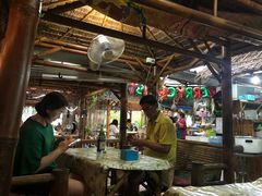-Jungle Kitchen