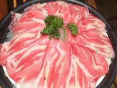 -老牌坊云南鱼豆花火锅(哈西万达店)