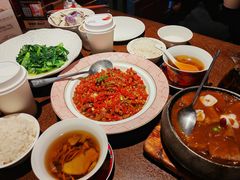 -千百味红餐厅·江西菜(绿地双子塔店)