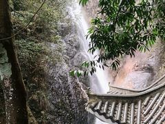 -南昆山川龙瀑布