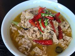 酸汤煮极品肥牛-柒园·三十年创意杭帮菜(龙湖滨江天街店)