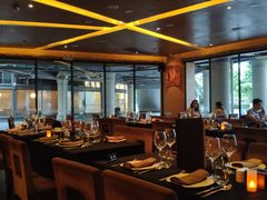 靠窗位-Efes Turkish & Mediterranean Cuisine 艾菲斯餐厅(陆家嘴店)