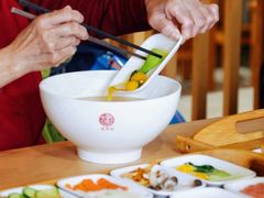 -建新园过桥米线(金碧广场店)