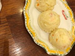 -玛格萝妮比萨屋(四平店)