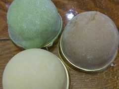 -蜜蜂小象·榴莲千层蛋糕(时代汇11栋店)