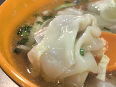 鲜肉小馄饨-大龙汤包