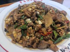 -鲁南仔·滕州炒鸡(经三路店)