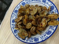 -江城燕子大排档(江汉路步行街店)