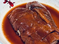 秘制脆皮灌汤烧鹅-小炳胜(卓悦中心店)