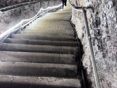 -贵阳猴耳天坑·极限酷玩公园