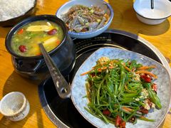 -民食香·腊排骨野生菌美食(木府店)