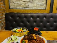 -喇喇排骨火锅·传统韩式脊骨汤(望京西园总店)